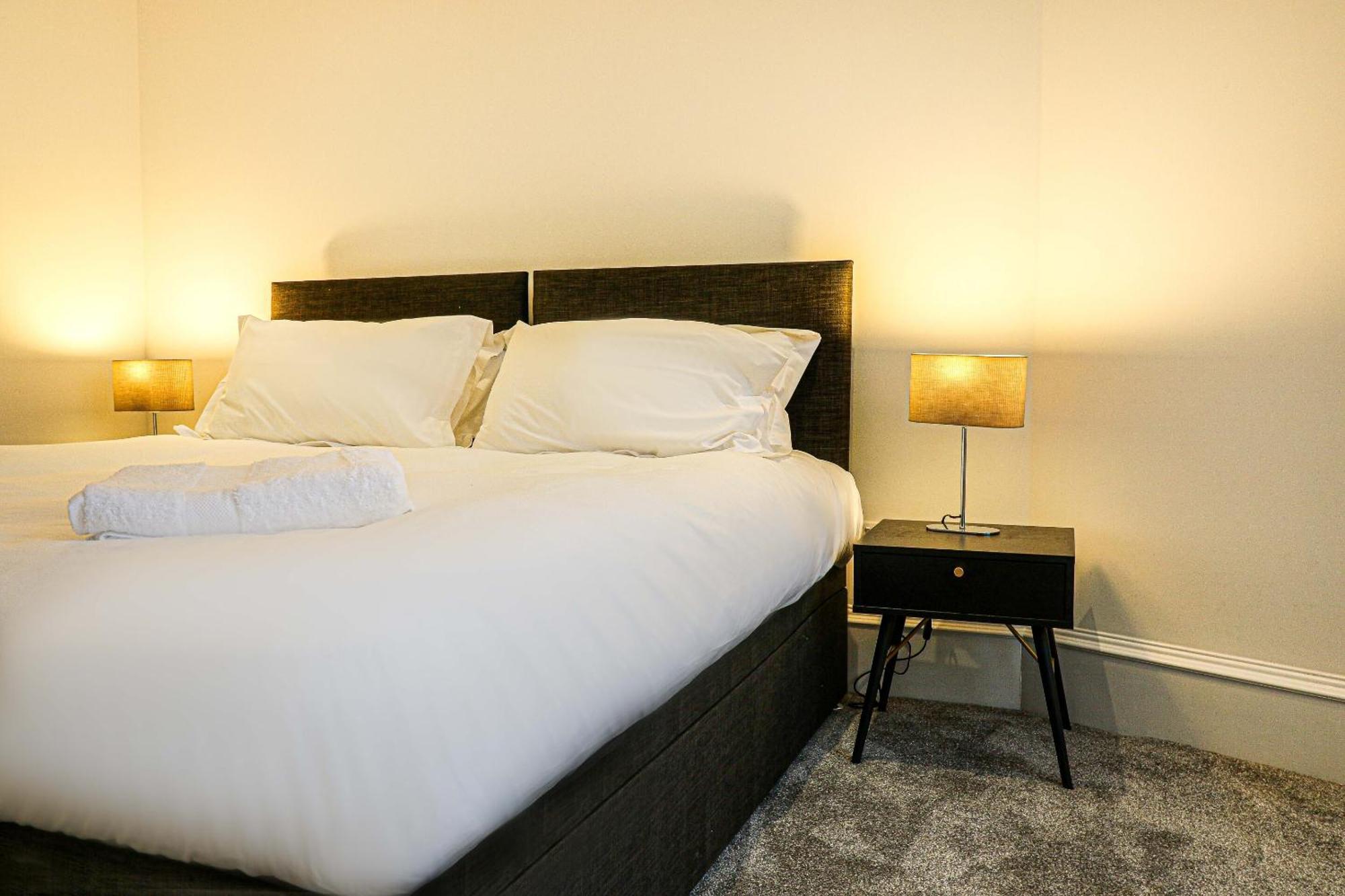 Beachwalk Apartments By Nova Suites Эр Номер фото